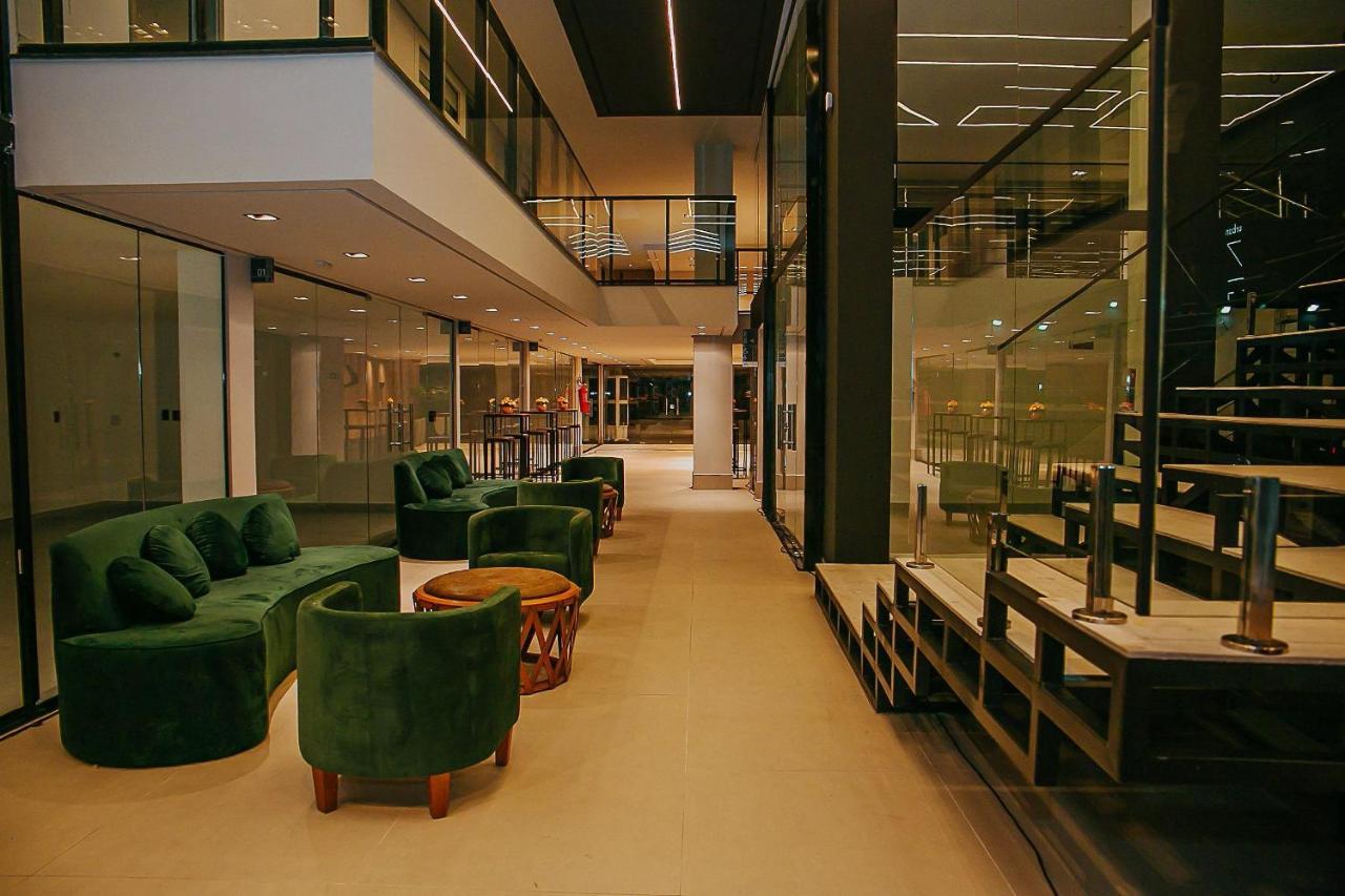 Urban 750 By Day By Day Apartment