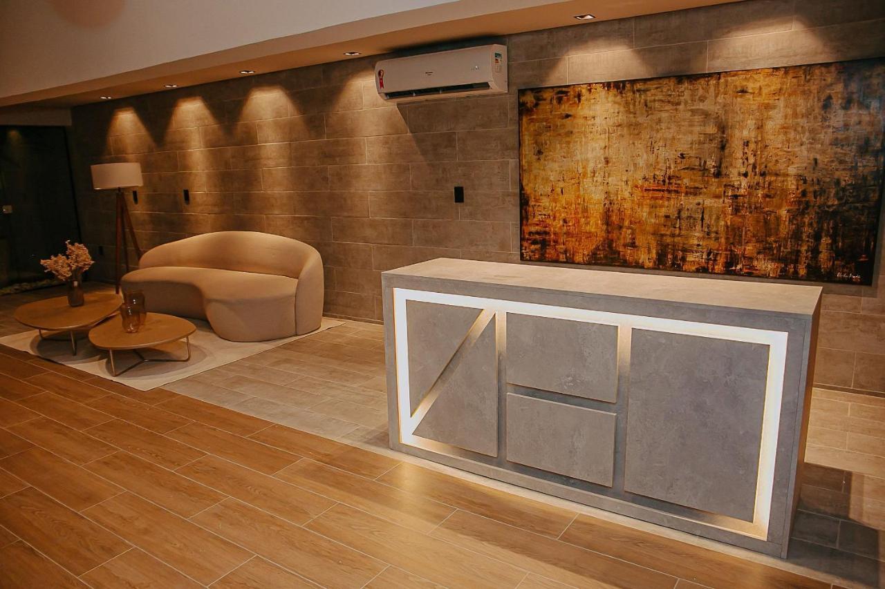Urban 750 By Day By Day Apartment *
