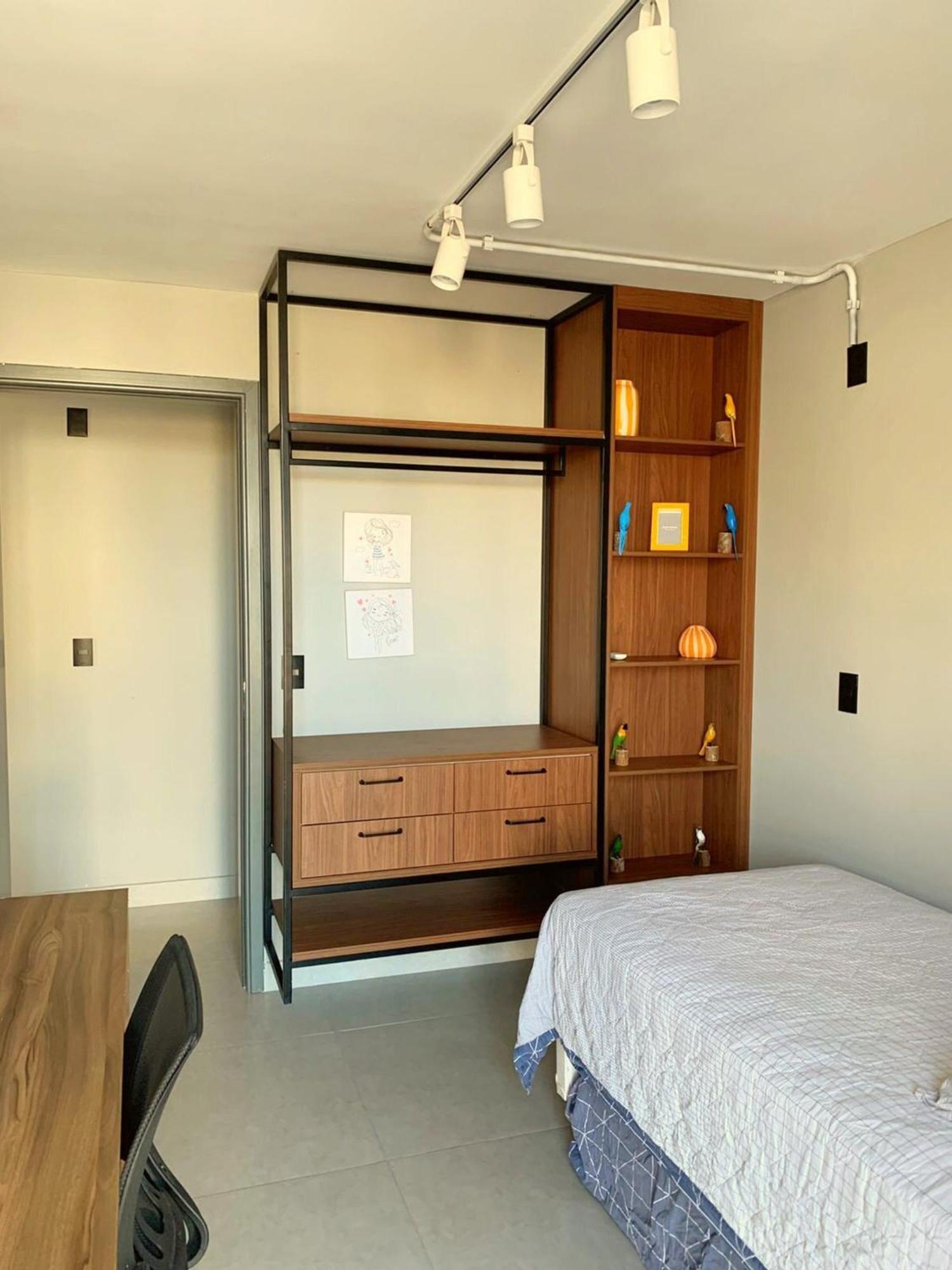 Apartment Urban 750 By Day By Day *